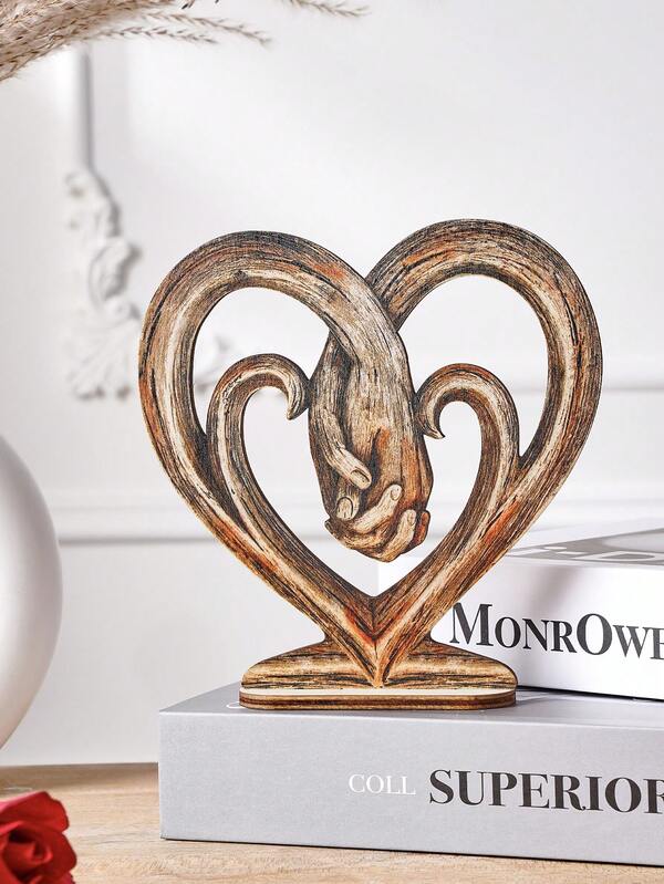 1pc Simple Heart-Shaped Holding Hands Home Decor Figurine, Wooden Material Indoor Tabletop Decoration, Wedding Anniversary Decor, Suitable For Wedding, Valentine's Day, Anniversary, Hotel Decor And Creative Gift