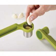 Joseph Joseph Helix Garlic Press Mincer Ergonomic Twist-Action Hand Juicer Stainless Steel, Green - 杏色 - 查看 5