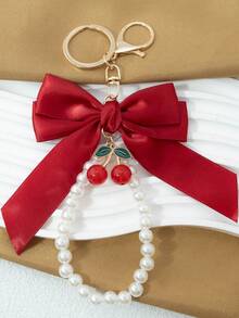 1 Elegant Faux Pearl Bracelet And Bow Decoration Keychain Pendant, Equipped With Creative Zinc Alloy Simulated Cherry Accessories, Fashionable Women's Bag Pendant, Suitable For Bag Chains, Mobile Phone Hanging Chains, Keychains, And Gifts For Friends' Mothers Christmas