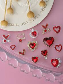 30 Stücke Mix Valentinstag Luxus Herz Krone gestapelte Diamanten glänzende rote Diamanten Nagel Dekoration 3D Legierung Liebe Nagel Dekor Dekorationen Geschenk für Mädchen Nagel Edelsteine Nagel Zubehör für vielseitige DIY Accessoires zum Verzieren von Nägeln, Schuhen, Kleidung, Taschen, Basteleien und mehr