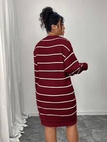 Plus Size Casual Color Block Striped Ribbed Crew Neck Sweater Dress, Autumn/Winter - Red - View 2