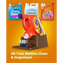 TidyFriend - Soporte para detergente lquido para ropa con bandeja de goteo y pies de agarre de goma, soporte para organizacin y almacenamiento de lavandera, dispensador de suavizante de tela con - 1 + Marrón - Ver 7