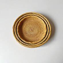 1pc Round Rattan Woven Storage Basket Natural Material Organizer Tray For Fruits, Snacks, Candies; Multi-Purpose Handmade Storage Container For Living Room, Kitchen Counter, Desk; Perfect For Tabletop Decoration And Home Organization; Durable, Lightweight Natural Basket With Elegant Woven Design; Ideal Gift Idea For Spring And Summer Decor, Housewarming, Or Office Setup - Khaki - View 10