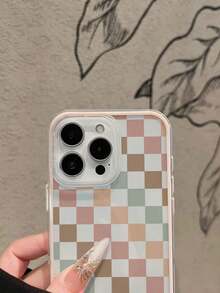 Funda móvil con diseño de tablero de ajedrez colorido, con vibrantes cuadrados en tonos pastel y un estilo minimalista. Compatible con los modelos phone 16, 15, 14, 13, 12 y 11 Pro. Fabricada en TPU, resistente a golpes. Regalos para la familia, amigos, niños, cumpleaños, primavera, vacaciones, novios, novias y San Valentín. - Circonita rosa CZ9 - Ver 4