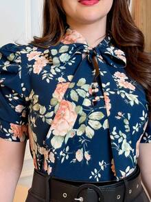 Women's Short Puff Sleeve Blouse With Bow And Button Code 012 - 藏蓝色 - 查看 3