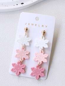 1 par de pendientes de copo de nieve con textura suave tipo arcilla pintada, color rosa, regalo de alta gama para fiestas - Tres copos de nieve consecutivos - Ver 5