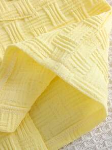 2pcs Baby Boy Street Fashion Textured Pocket Bear Embroidered Shirt And Pants Set - Yellow - View 8