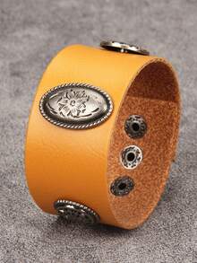 1pc Oval Embossed Floral Men's Leather Bracelet, Vintage Style Minimalist Versatile Accessory, Men's Wristband Christmas Gift, Suitable For Holiday Wear