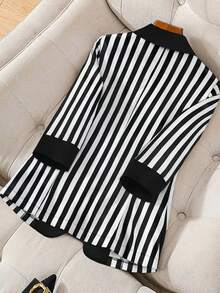 Women's Fashion Black And White Striped Short Jacket, Collared, Long Sleeve, Button Front, Regular Length, Woven Fabric, Non-Stretch - Black - View 2