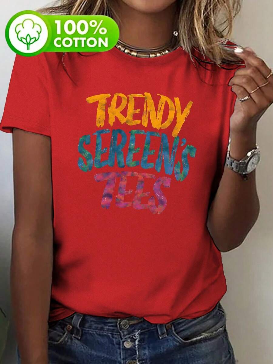 Camiseta Gráfica de Moda para Mujer - Cuello Redondo Suave y Manga Corta con Estampado "Tejidos Modernos", Ajuste Cómodo y Casual para el Verano, Camiseta de Vestir Informal |   Estilo Casual de Moda |   Tejido de Punto Suave - Rojo - Ver 1