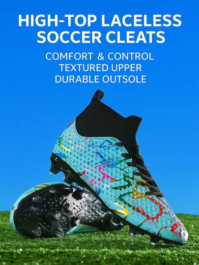 足球鞋，男女通用碎钉足球训练鞋，低帮户外团队运动鞋，适用于人造草坪、硬地及室内训练场。专业大码足球鞋，前系带防滑耐磨橡胶鞋底，AG钉足球鞋，轻质高性能防滑设计专业足球鞋。