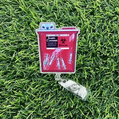 1 件 - 医务人员护士徽章卷，可爱生物危害消毒徽章夹，由耐用的 ABS 材料制成，适用于医院、医生和护士。
