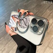 Una chica sostiene una taza de café. Este teléfono con lente integral y acabado electrochapado magnético admite carga inalámbrica magnética y es compatible con phone 16 Pro Max, 16, 15 Pro, 14, 14 Plus/14 Pro Max, 13, 13 Pro, 12 Pro, 11/11 Pro y la serie Pro. Es un excelente regalo para amigos, cumpleaños y festividades. - Morado - Ver 4