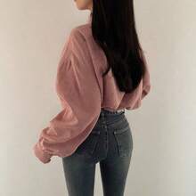 Jaket Pendek Lengan Lentera Kerah Lipat Saku Dada Bahan Korduroi Warna Pink Polos, Cocok untuk Acara Santai dan Pertemuan Natal di Musim Dingin - Berwarna merah muda - View 2