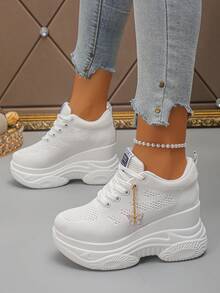 أحذية رياضية نسائية مريحة وكاجوال من قماش مع ربطة الدانتيل وسُمك في الأرضية، مناسبة للارتداء في الخارج طوال السنة