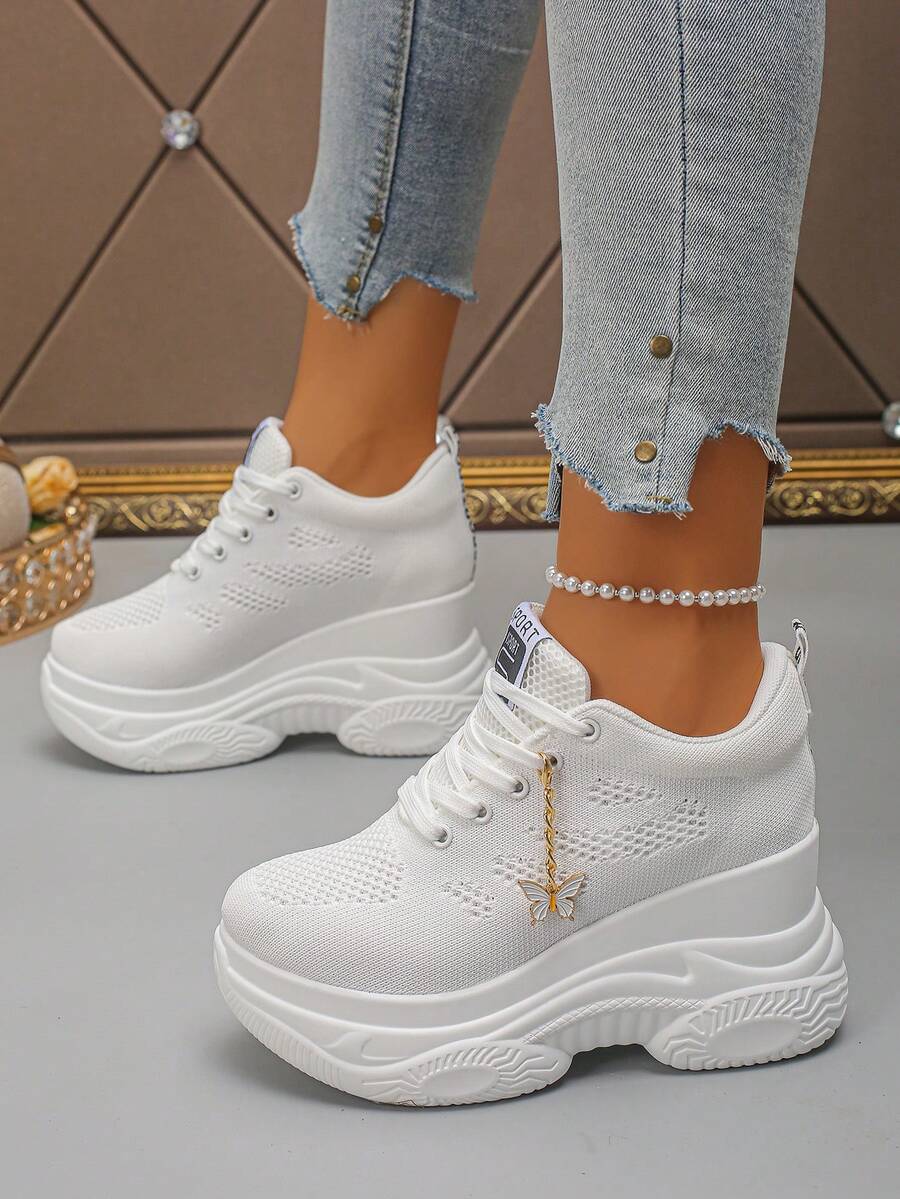 أحذية رياضية نسائية مريحة وكاجوال من قماش مع ربطة الدانتيل وسُمك في الأرضية، مناسبة للارتداء في الخارج طوال السنة