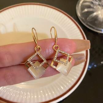 1 Pair Fashionable Rhombus Cat Eye Stone Dangle Earrings, Versatile For Daily Wear