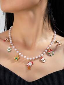 1pc Clover Lucky Leaf Minimalist Design Women Necklace Pendant - Suitable For St. Patrick's Day Wear, Valentine's Day Couple Gift