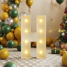 28.74 英寸 LED 发光字母 A-Z - 易于组装，电池供电，是生日、求婚、婚礼、活动的理想之选 - 暖光