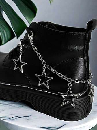 2 Pieces Of Gothic Silver Alloy Hollow Star/Ray Array Jewelry Pendants, Suitable For Autumn Shoes And Boots, Fashionable And Detachable DIY Cool Personalized Zinc Alloy Material, Light Weight, Shoe Decoration, Suitable For Men And Women, DIY Shoe Accessories, Shoe Chain Jewelry