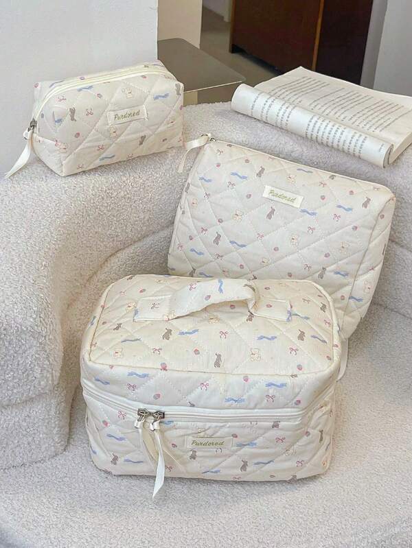 1 Piece Quilted Bear& Bow Cosmetic Bag Cute Bow Girl Makeup Bag Makeup Brush Storage Bag Skincare Storage Bag Multi Functional Travel Makeup Bag Large Capacity Makeup Bag Pencil Box Makeup Bag Skincare Bag Large Capacity Travel Makeup Bag Makeup Box Makeup Bag Home Storage Bag Travel Toiletry Bag ,