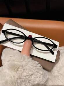 Women's Oval Full-Frame Transparent Lens Glasses, Plain Retro Oval Small-Frame Glasses, Personalized Millennial-Style Glasses Frames, Ultra-Light Temperament Age-Reducing Glasses, Fashionable Out, Retro Small-Frame Hot Girl Glasses Frames, Plain Artifact Oval Shape, Lightweight Retro Fashion Glasses, Chic And Simple Style - Multicolor - View 7