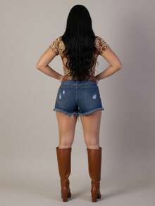 Plus Size Ripped Frayed Hem Jean Shorts - Rust Brown - View 4