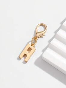 1pc Fashionable Minimalist 26 Small English Letter Shape Smooth Metal Keychain, Suitable For Women Car Key, Bag Decoration And Gift Christmas - Gold - View 16