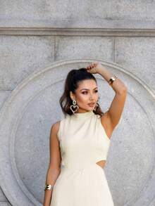 Women's Long Tailored Dress, High Neck, Side Slit, Side Opening Detail, Comfortable, With Pockets, Elegant - 奶油色 - 查看 2