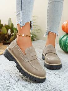 Giày lười đế dày dáng rộng mũi tròn mới mùa Xuân/Hè, giày casual du lịch ngoài trời, kiểu dáng thoải mái, phổ biến, giày cỡ lớn dành cho sinh viên. Vui lòng đặt size lớn hơn 0.5 size dựa trên chiều dài chân thực tế. - Màu Khaki - Xem 4