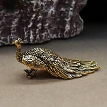 Brass Vintage Peacock Statue, Handmade Miniature Sculpture, Suitable Home And Office Decoration - Halloween,, Or Birthday Gifts.No Power Required;Exquisite Carved Collectible, Essential Holiday Decoration Animal Lovers, Idea, Holiday Decoration, Vintage Decoration, Elegant Sculpture, Brass Statue, Fine Craftsmanship, Collectible Figurine, Miniature Model, Home Decorator, Holiday Decorator - 黃銅-孔雀 - 查看 7