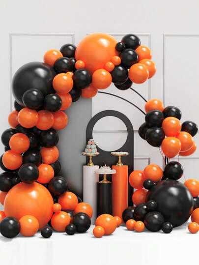 94 balões pretos e laranja contêm balões pretos e laranja de 18 polegadas, perfeitos para casamentos, noivados, aniversários, formaturas, volta às aulas, chás de panela, decorações com balões, festas com balões, adereços para fotos e cenários. Kit de arco de balões.