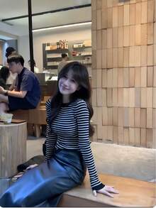 Korean Style Elegant Striped Long Sleeve Round Neck Versatile Fitted Pullover Sweater For Women, Autumn/Winter