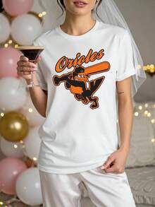 Baltimore Orioles T Shirt Mens 220g Cotton Baseball Team Logo Graphic Tee Shirts Casual Sports Wear For Fans Top Quality_00001_ Women's Solid-Colored Boat-Neck Short-Sleeve One-Piece Shirt Paired With Printed Shirts, Ladies' Tops, And Printed Short-Sleeve Shirts. Ladies' Top. Vintage Graphic Casual Short Cotton Shirt Featuring Vintage Art Printing, Humorous Streetwear, And A Large Comfortable Summer Top.Ladies' Undershirt - 白色 - 查看 1