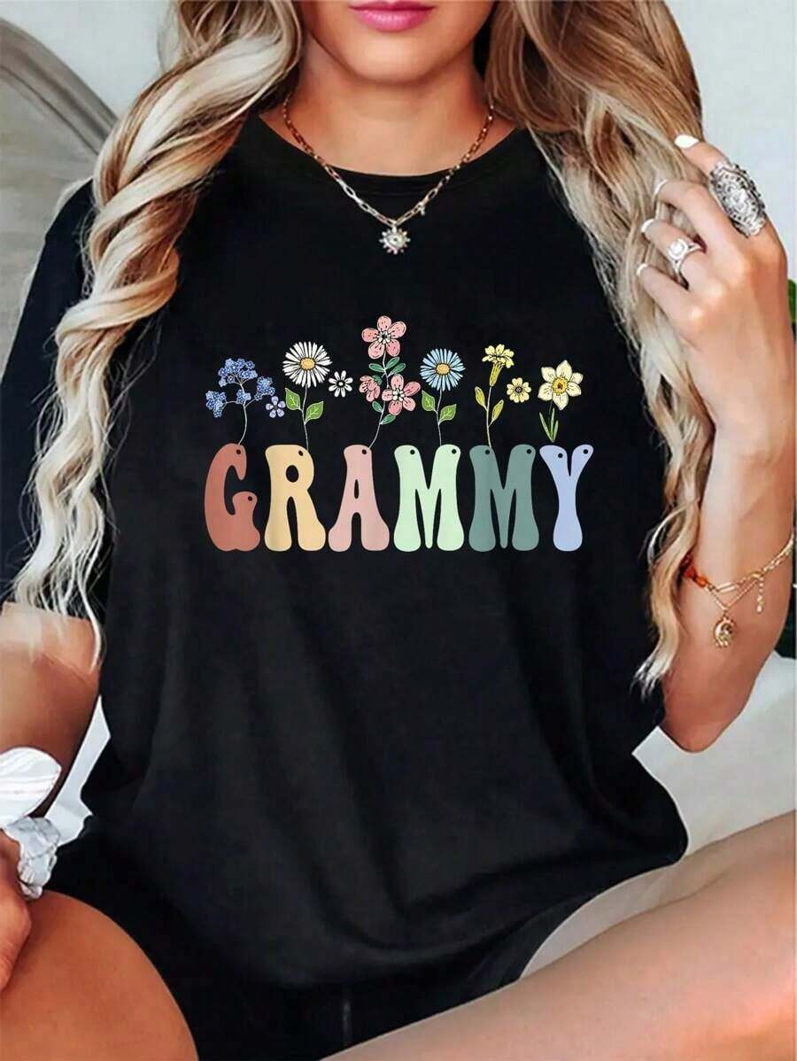 Men&Women's "Grammy" Floral Design T-Shirt - Casual Black Tee With Colorful Wildflower Print, Short Sleeves, Round Neck - Perfect Gift Grandmothers, Ladies T Shirts - 黑色 - 查看 1