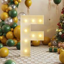 28.74 英寸 LED 发光字母 A-Z - 易于组装，电池供电，是生日、求婚、婚礼、活动的理想之选 - 暖光