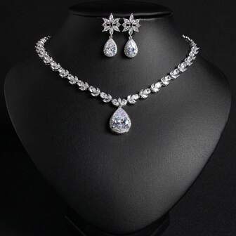 3pcs/Set Silver Elegant Fashion Jewelry Set For Women, Zirconia Snowflake & Teardrop Earrings Necklace Suit, Suitable For Women's Holiday/Party/Wedding/Banquet Wear, Women's Fashion Jewelry Gift Set