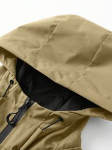 男士连帽抽绳软壳防风夹克，运动休闲风，正面大口袋，侧边拉链口袋，适合日常穿着，百搭流行款。 - 卡其色 - 查看 4