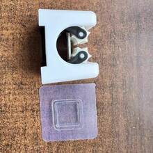 Suction Cup Mop Holder Wall Mounted Broom Mop Storage Rack, Bathroom Organizer With Clips, No Drilling Required