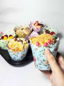 50 pièces Caissettes à muffins tulipes rayées élégantes, avec surface anti-adhésive et bords arrondis, variété de styles, couleurs et motifs, pour muffins, cupcakes, gâteaux à étages - Caissettes à cupcakes tulipes décoratives et fonctionnelles pour les desserts d'anniversaire, de mariage et de fête - Multicolore - Voir 2
