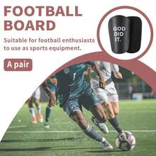 1 par de espinilleras de fútbol con diseño de cruz mini, protectores de pierna para adultos con clip - Espinilleras de fútbol mini gruesas - Adecuadas para todas las temporadas