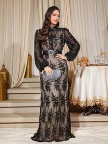 优雅迷人的长袖蕾丝舞会礼服，立领喇叭下摆，镂空设计，非常适合女士晚礼服