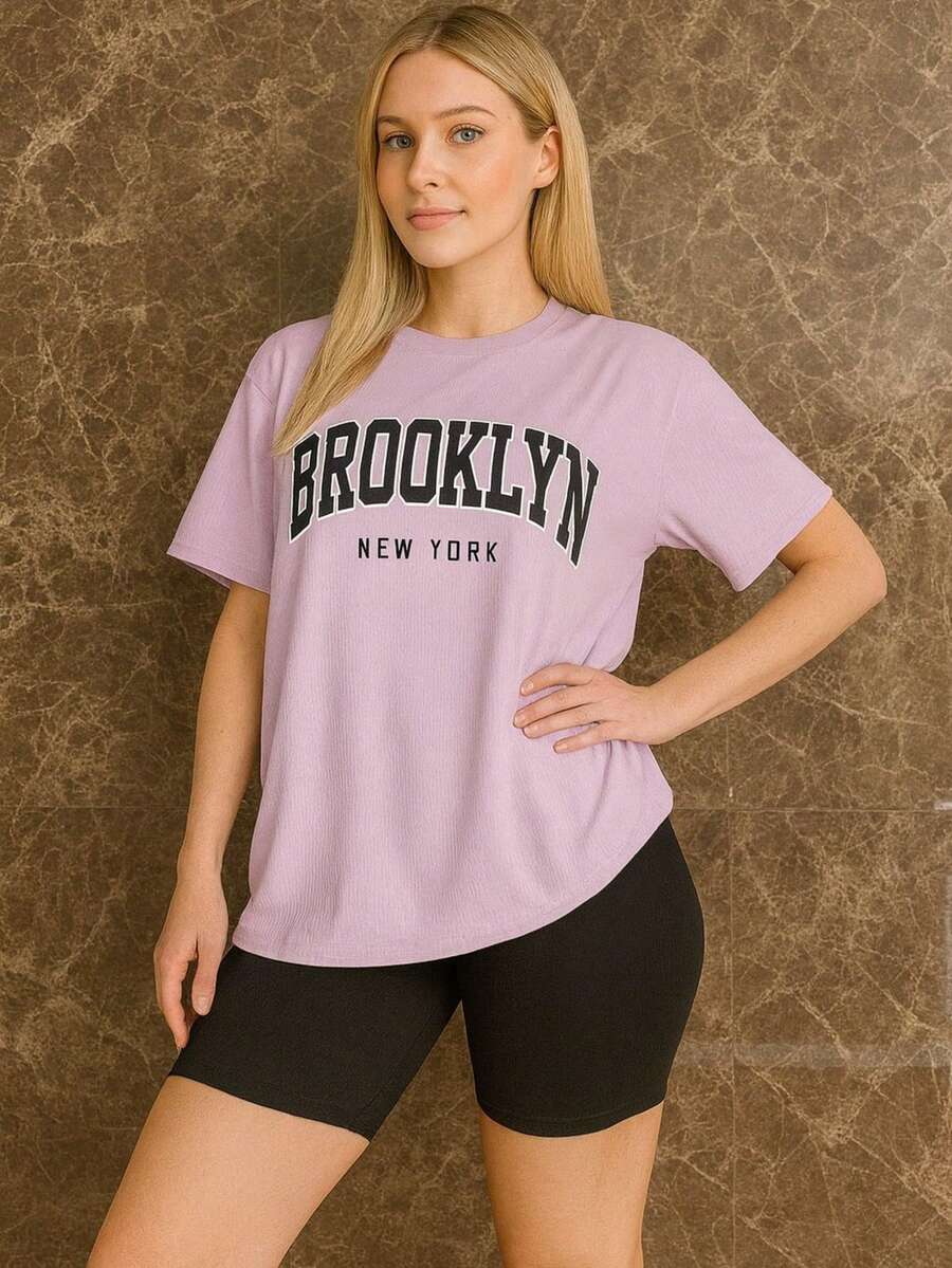 Conquista miradas con este conjunto para dama  Incluye biker + top/oversize (ajusta según el estilo) Ideal para lucir cómoda y con estilo en cualquier ocasión - Lila Púrpura - Ver 1