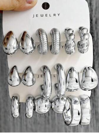 6-18 件简约时尚耳环套装，适合日常佩戴，是送给朋友、家人的绝佳礼物