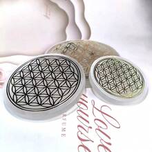 1 件天然水晶 6 厘米/8 厘米/10 厘米透石膏片板金色生命之花金色图案盘圆形家居装饰 - Flower Selenite Slice - 查看 4