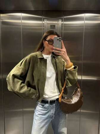 女式常规仿麂皮长袖单排扣宽松休闲夹克，适合春季，女式口袋金属纽扣短款军绿色夹克，适合春秋季