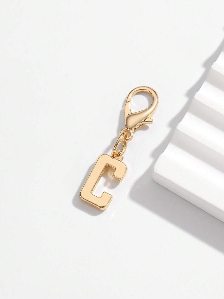 1个时尚简约26个小号英文字母造型光滑金属钥匙扣，适合女性车钥匙、包包装饰和礼物 - 銀色 - 查看 4