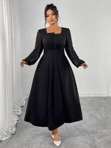 Elegant Plus Size Black A-Line Long Dress With Square Neck Ruched Bishop Sleeves And Flared Hem, Perfect Long Sleeve Curve Dress - Black - View 3