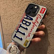 Teléfono móvil con placa de matrícula de Nueva York, diseñado con el horizonte de la ciudad y letras en negrita, adecuado para los modelos 16, 15, 14, 13, 12 y 11 Pro, hecho de material de TPU y resistente a los golpes. Entusiastas de los viajes, amigos, familiares, cumpleaños, vacaciones y ocasiones especiales. - Negro - Ver 4