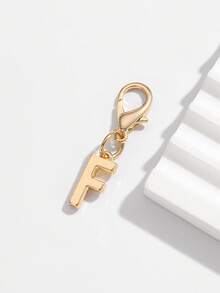 1pc Fashionable Minimalist 26 Small English Letter Shape Smooth Metal Keychain, Suitable For Women Car Key, Bag Decoration And Gift Christmas - Gold - View 21